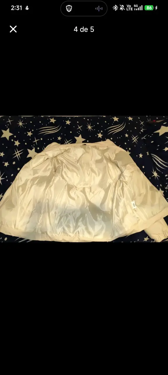 Chaqueta acolchada beige para invierno - 4