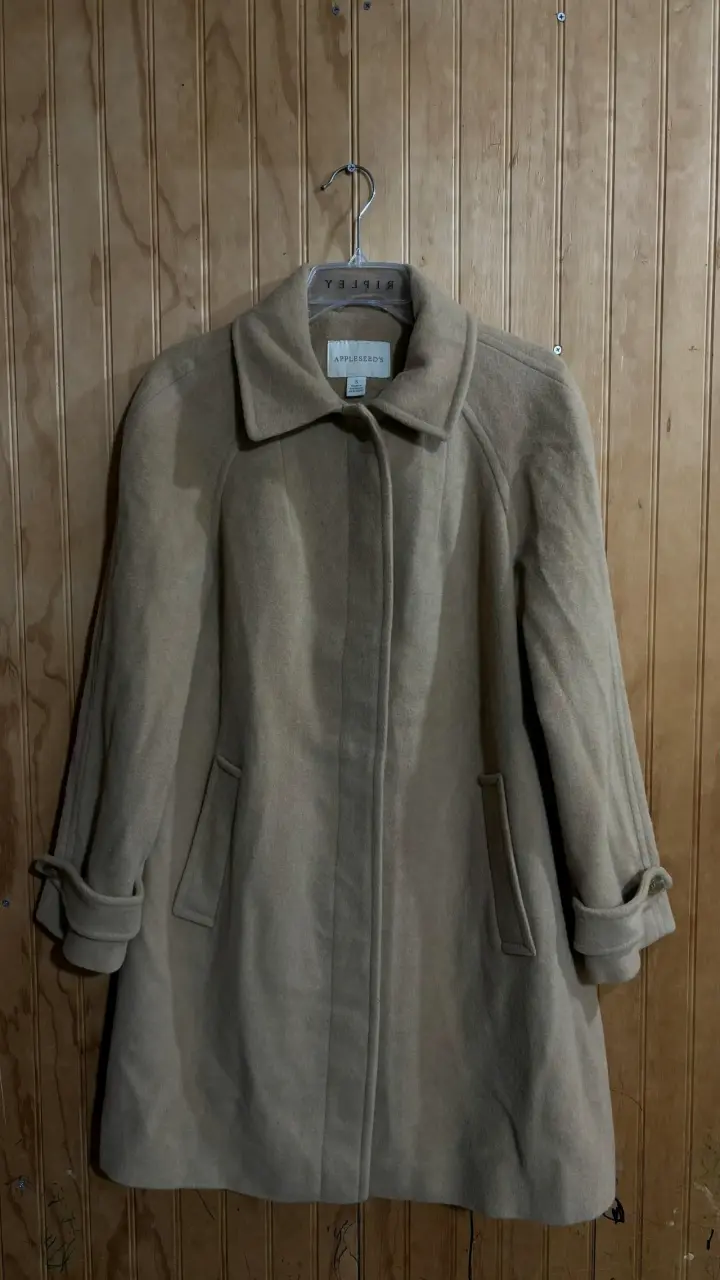 Abrigo largo acolchado gris para mujer - 3