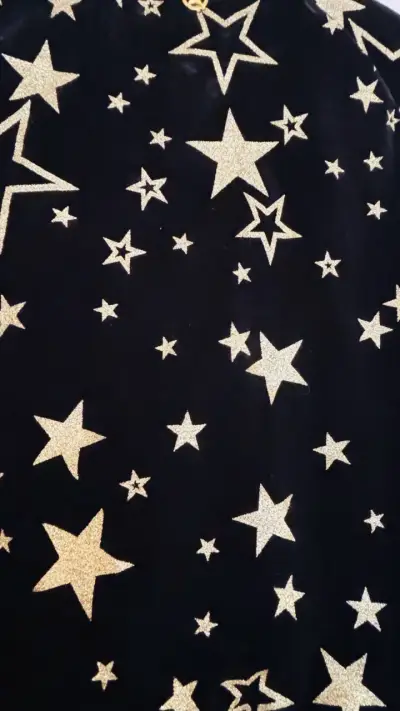 Chaqueta bomber Rapsodia negra con estrellas - miniatura 4