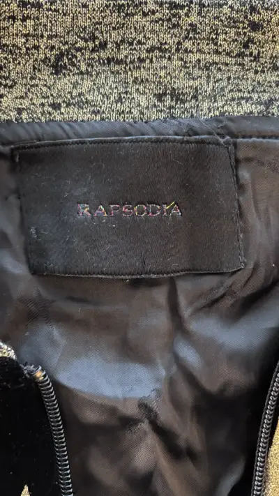 Chaqueta bomber Rapsodia negra con estrellas - miniatura 6