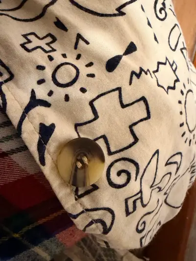 Camisa estampada estilo vintage para hombre - miniatura 2