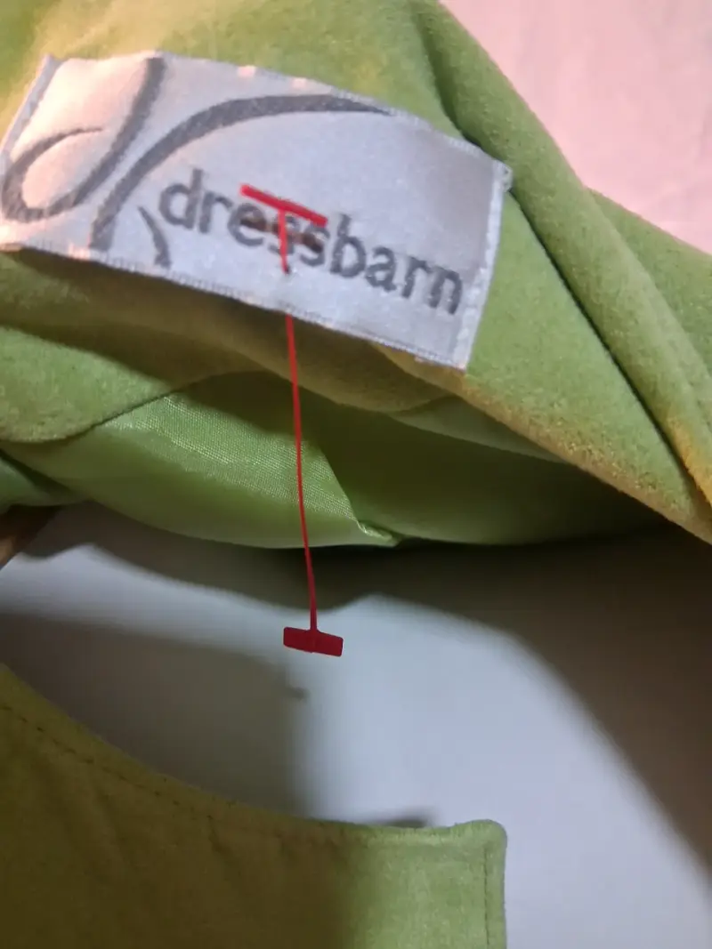 Chaqueta verde de gamuza con adorno floral - 3