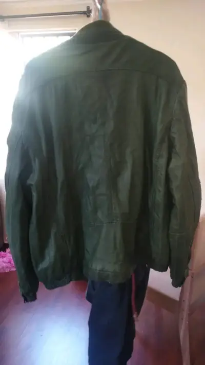 Chaqueta de cuero verde para hombre - miniatura 2