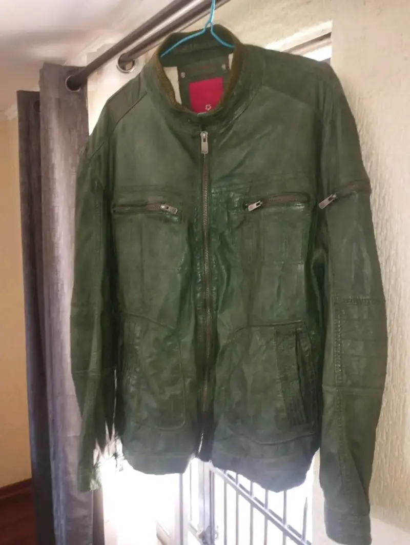 Chaqueta de cuero verde para hombre - 1