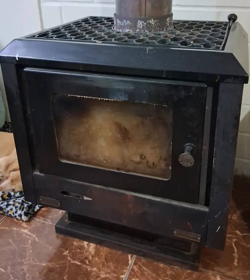 Estufa a leña de hierro fundido - 2