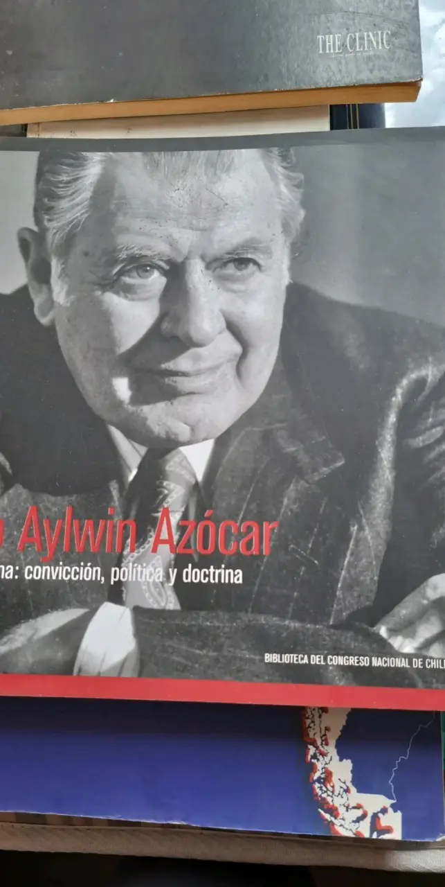 Libro sobre Patricio Aylwin Azócar: Convicción, Política y Doctrina