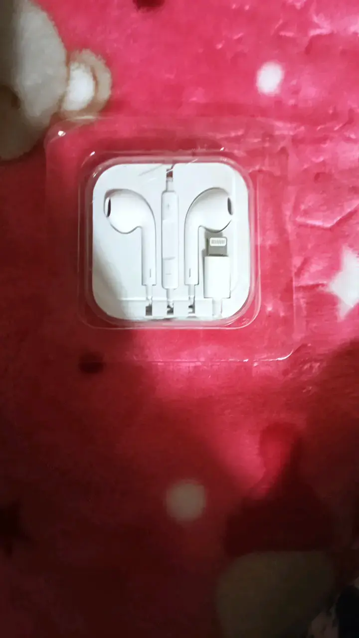 Audífonos con cable con conector Lightning - 2