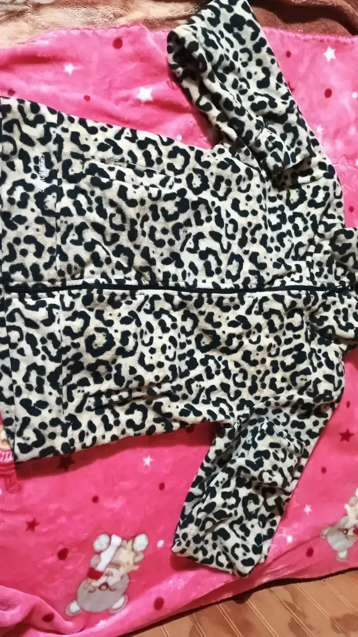 Chaqueta de invierno con estampado animal print - 1