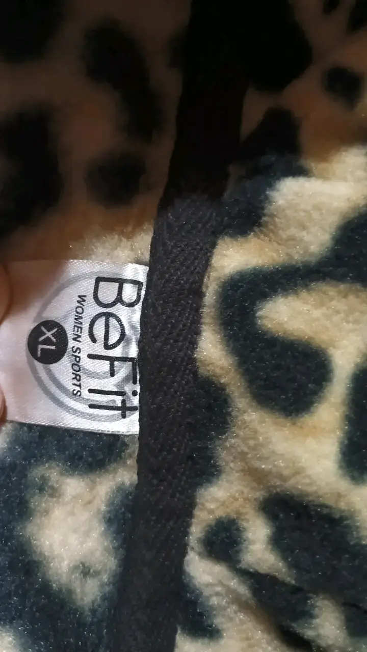 Chaqueta de invierno con estampado animal print - 3