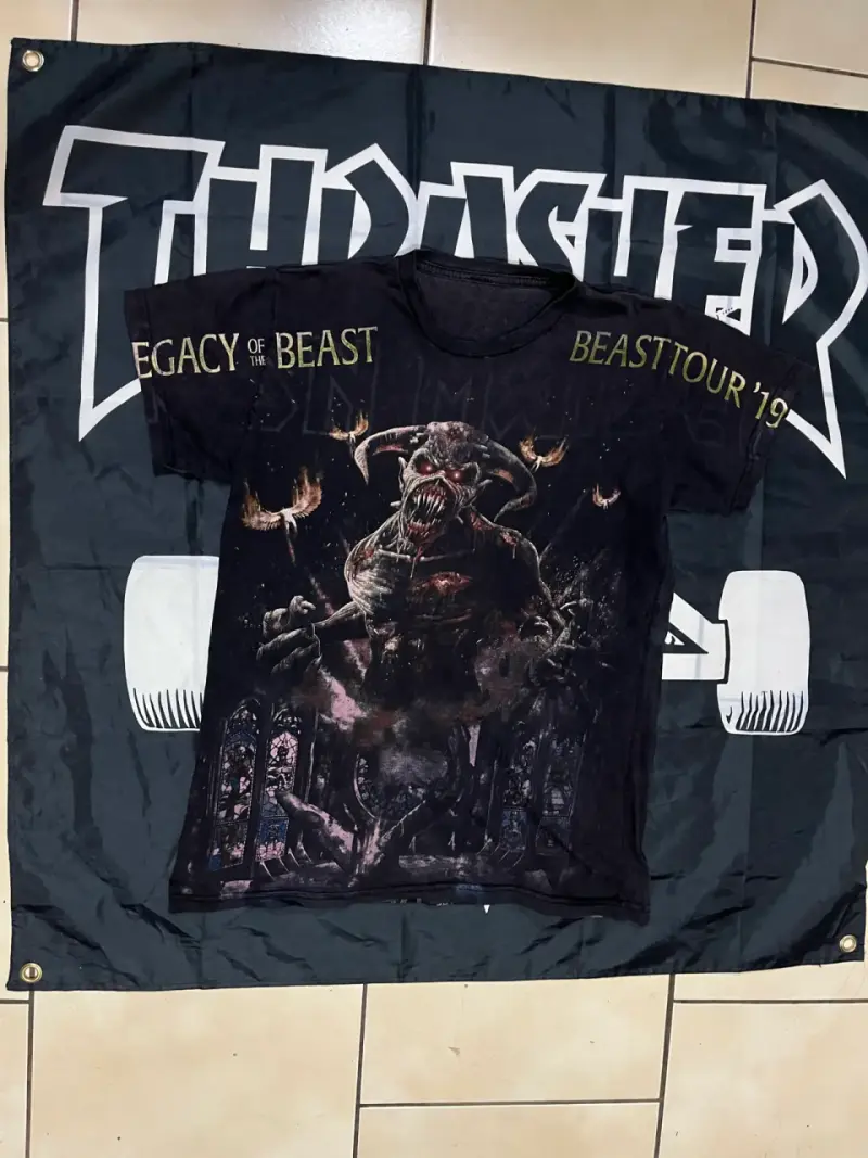 Polera Iron Maiden Full Print Legacy Of The Beast - 2