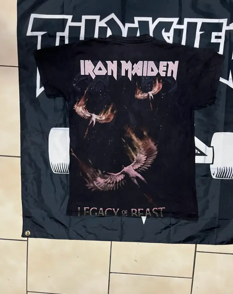 Polera Iron Maiden Full Print Legacy Of The Beast - 3