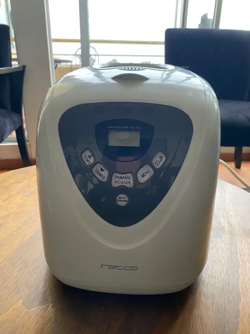 Máquina para hacer pan Recco con múltiples funciones
