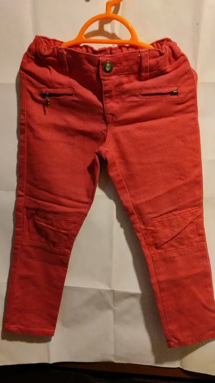 Pantalones rosado para niña con bolsillos
