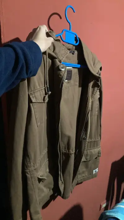 Chaqueta de hombre marrón con capucha - miniatura 4