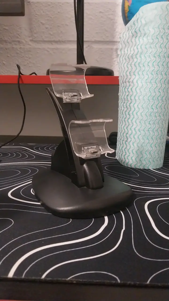Soporte de carga para controles de ps4 - 2