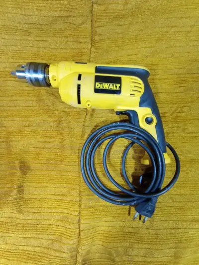 Taladro Percutor Dewalt Dwd024 650w - miniatura 1