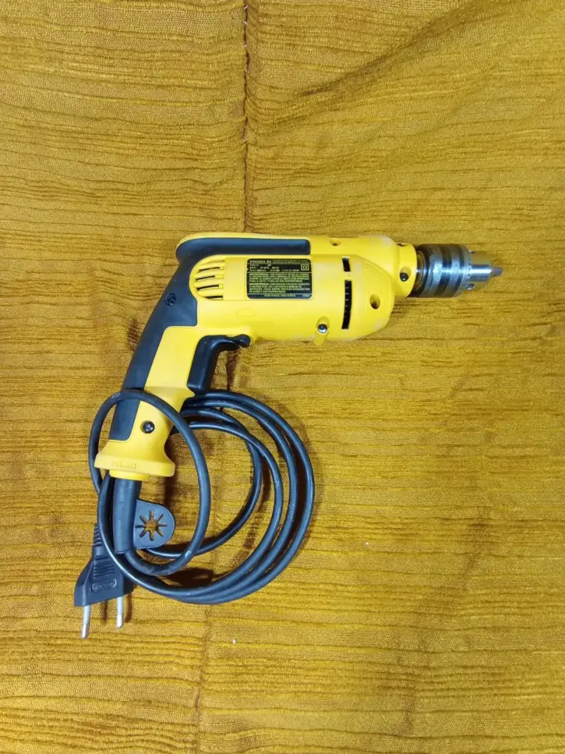 Taladro Percutor Dewalt Dwd024 650w - 3
