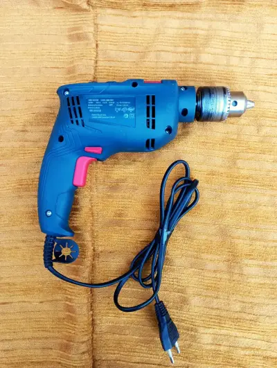 Taladro Bosch Professional 550W con maletín - miniatura 3