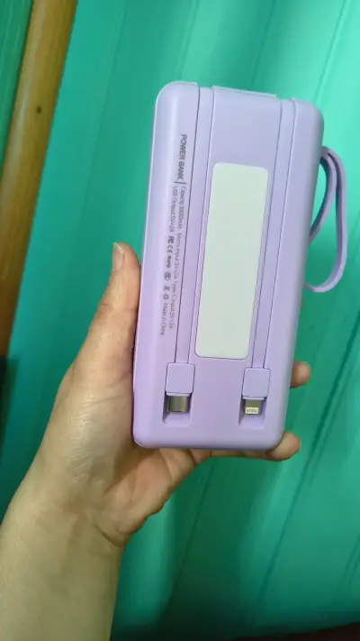 Cargador solar portátil Solma con pantalla LED - miniatura 3