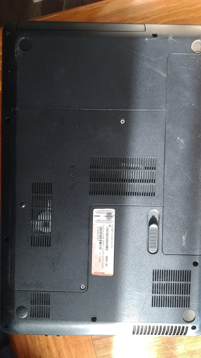 Laptop HP usada en buen estado y con cargador ✌🏻 - 3
