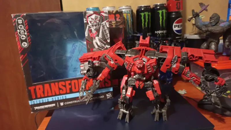 Transformers Studio Series Overload MTMTE TARGET - 1