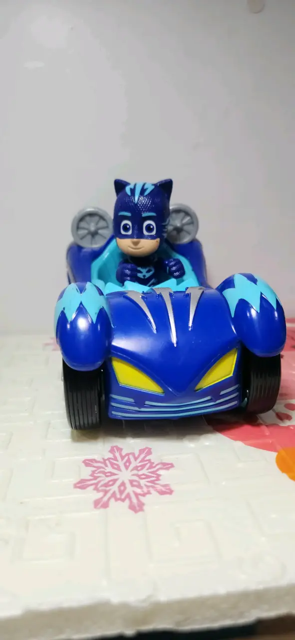 PJ Masks con personajes - 3
