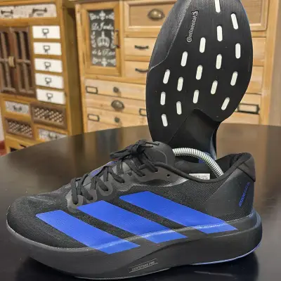 Zapatillas deportivas Adidas negras y azules - miniatura 1