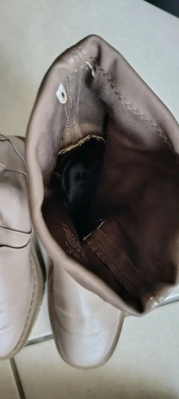 Botas H&M Taupe de Cuero Sintético Talla 38 - 4