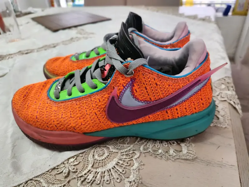Zapatillas deportivas Nike Lebron XX - 4