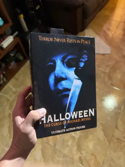 Figura de acción Halloween: The Curse of Michael Myers - miniatura 1