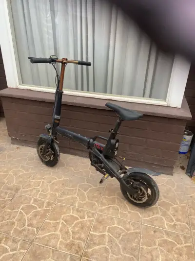 Scooter eléctrico plegable con asiento - miniatura 4