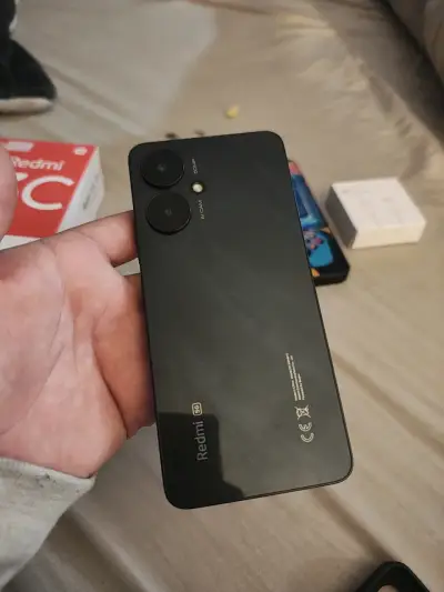 Smartphone Redmi 13C 5G con funda y cable - miniatura 3