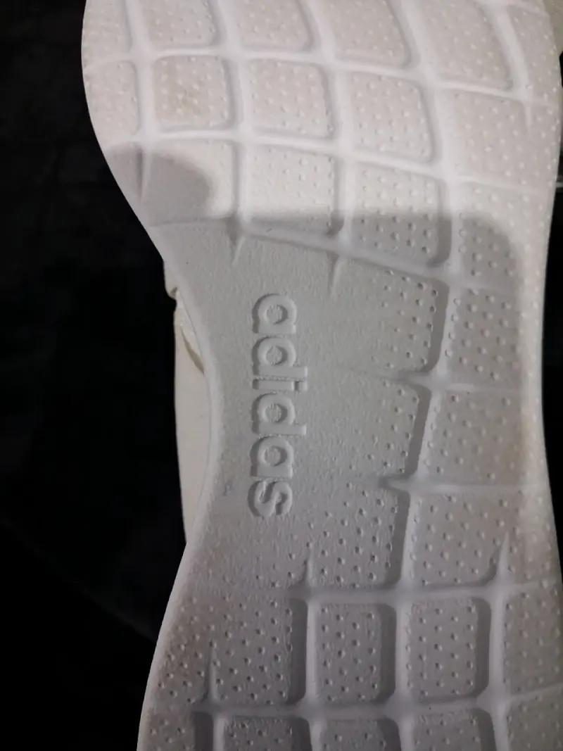 Zapatillas deportivas blancas Adidas Cloudfoam - 4