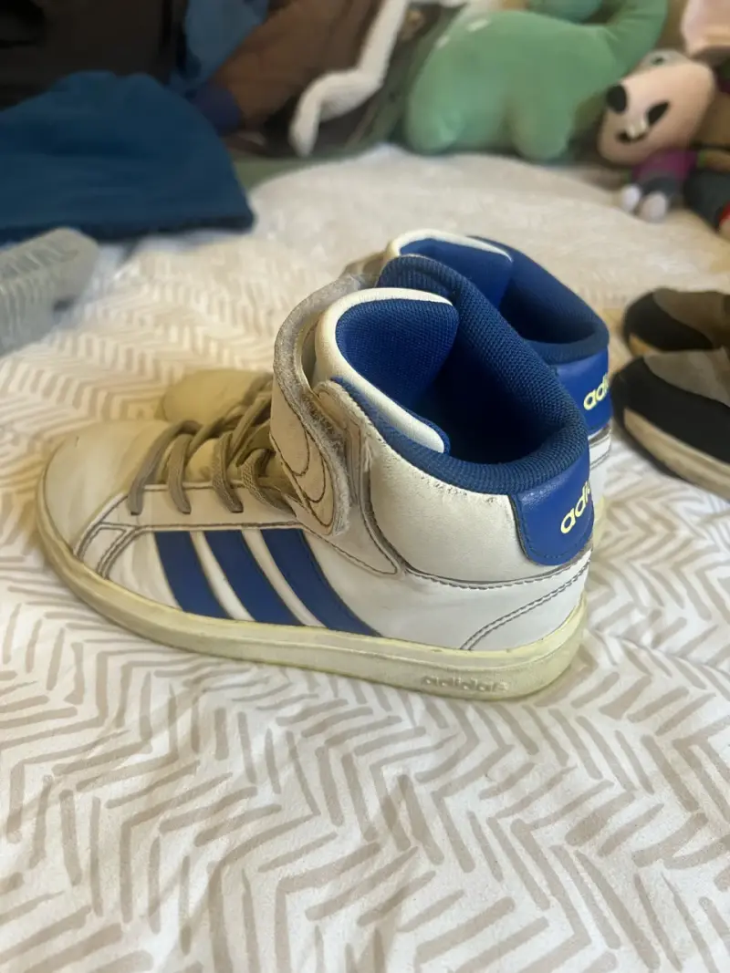 Zapatillas deportivas rojas y blancas para niños - 6