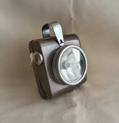 Lámpara o foco vintage para bicicleta Flying Wheel - miniatura 2
