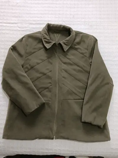Chaqueta verde oliva con cierre frontal - miniatura 2