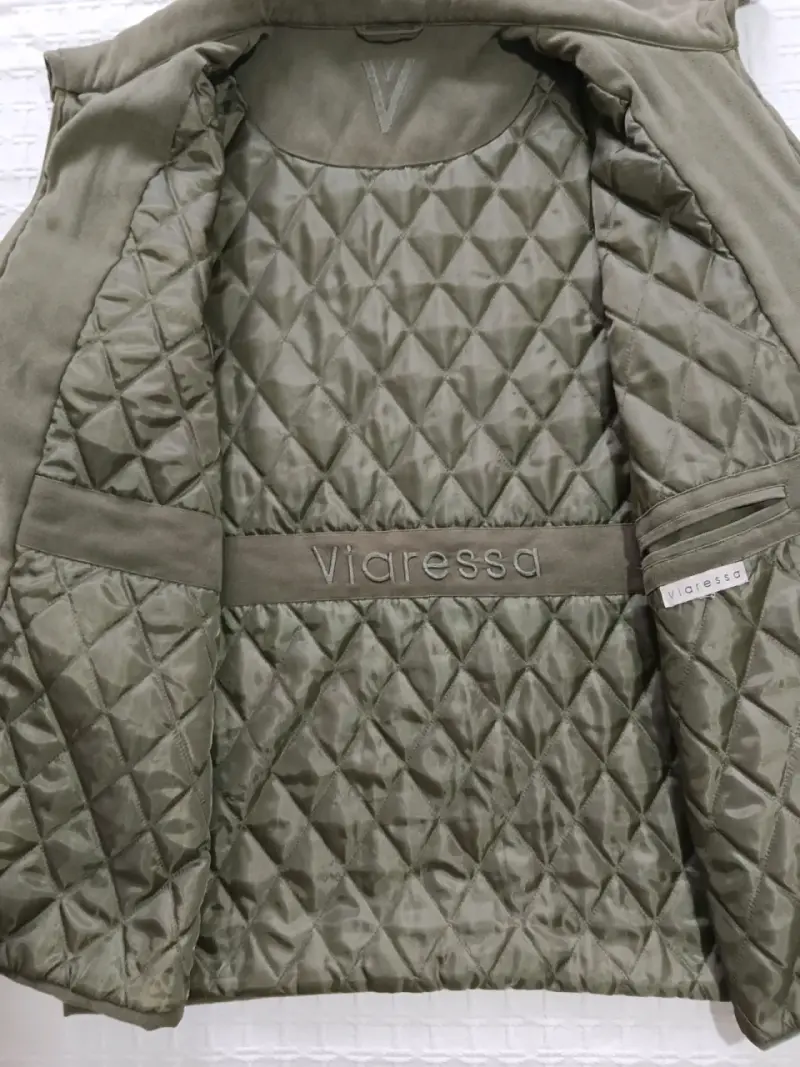 Chaqueta verde oliva con cierre frontal - 3