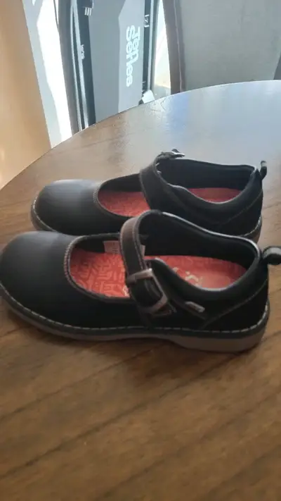 Zapatos escolares negros de cuero talla 33 - miniatura 2