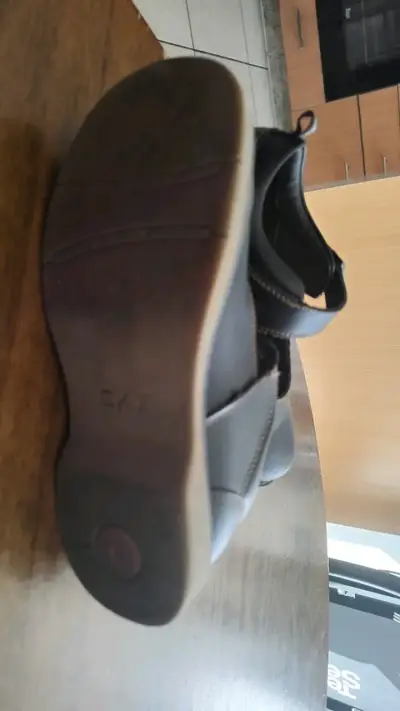Zapatos escolares negros de cuero talla 33 - miniatura 3