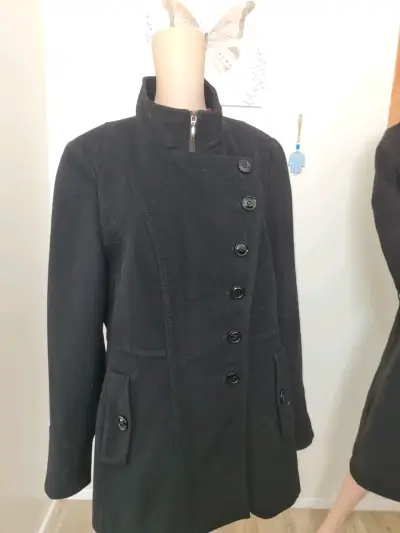 Abrigo de lana gris oscuro con botones - miniatura 4