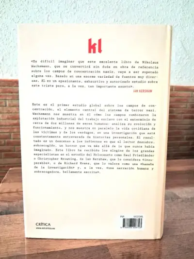 Libro 'KL: Historia de los Campos de Concentración Nazis' de Nikolaus Wachsmann - miniatura 3