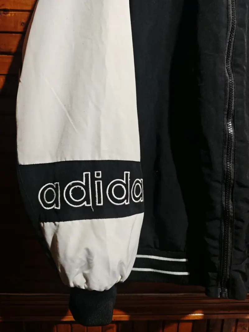 Chaqueta deportiva Adidas vintage blanco y negro - 4