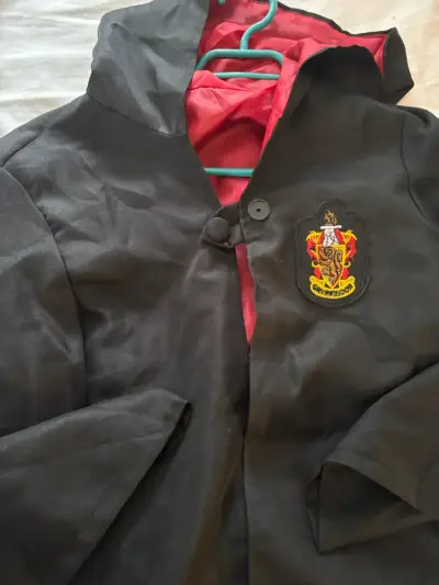 Capa de disfraz Gryffindor para niños - miniatura 1