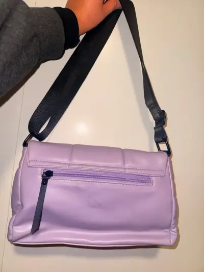 Bolso cruzado lila Amphora elegante - miniatura 4