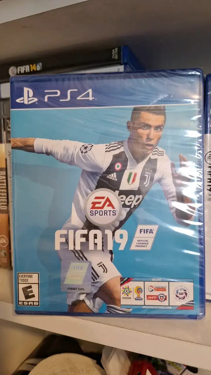 FIFA 19 sellado nuevo para PS4 - 1