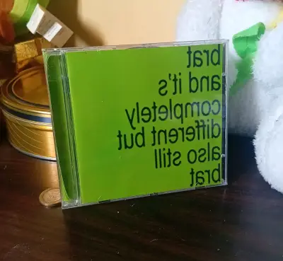 CD de brat and its completely different - miniatura 1