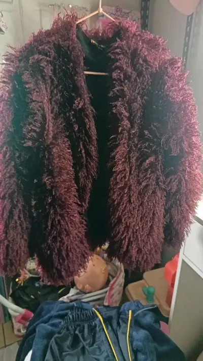 Chaqueta de peluche burdeos para niña talla 10 - miniatura 1