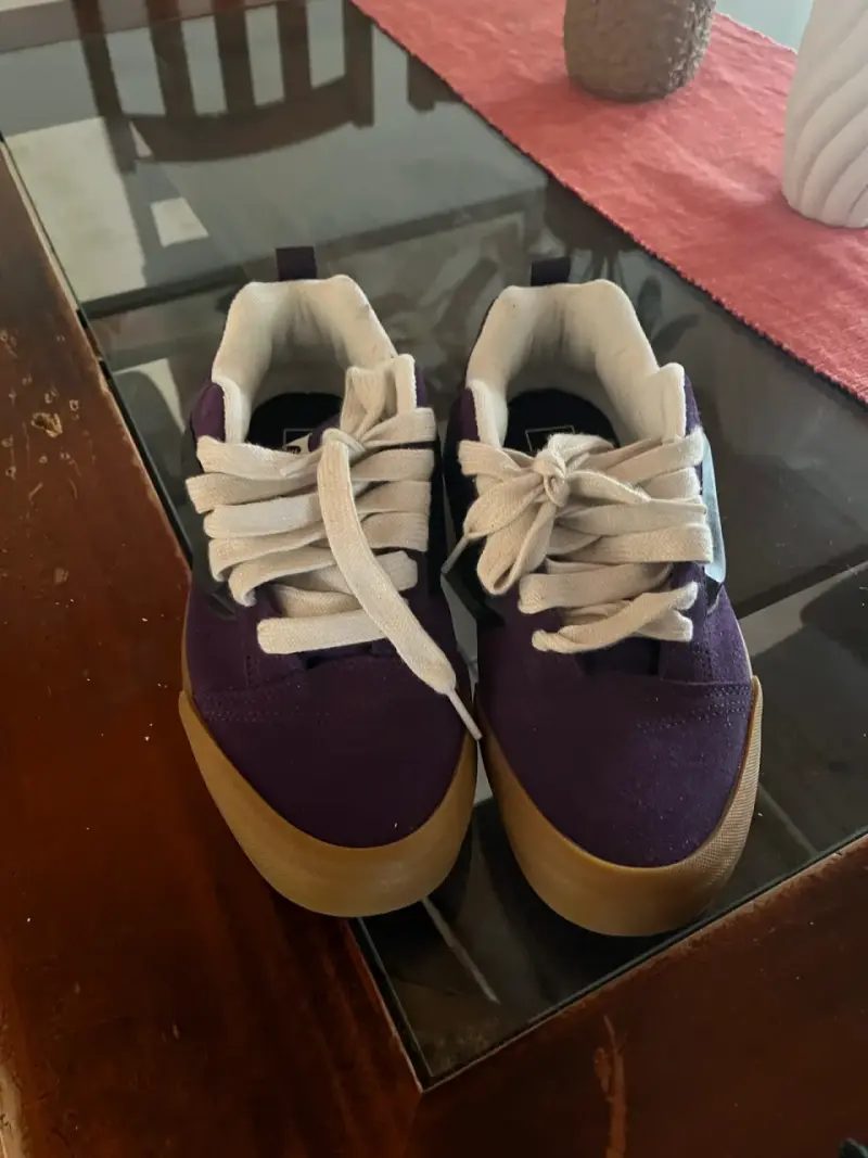 Zapatillas Vans moradas con suela de goma - 2