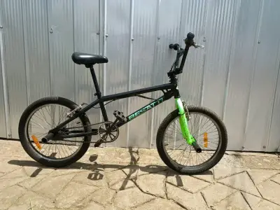 Bicicleta BMX Begatti Negra y Verde - miniatura 1