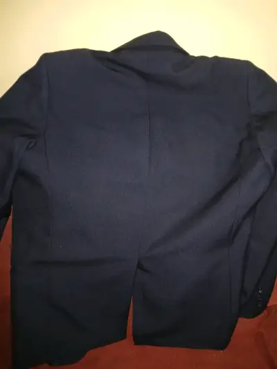 Chaqueta escolar azul marino para niños - miniatura 4